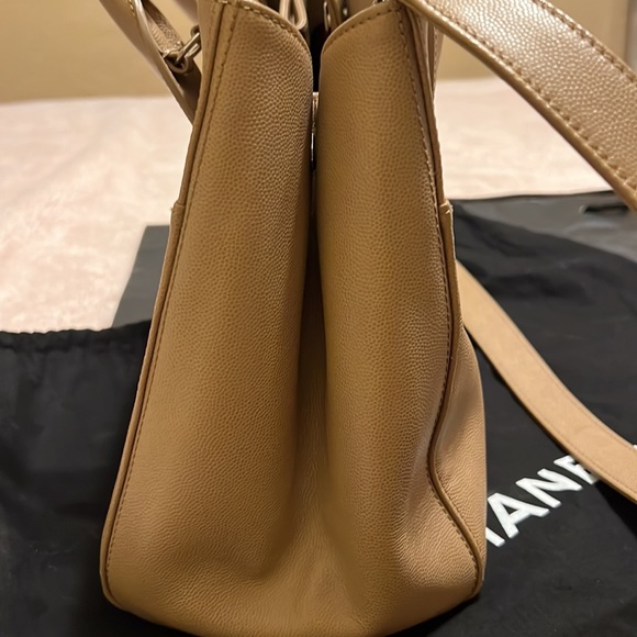 Chanel executive bag - Picture 9 of 12